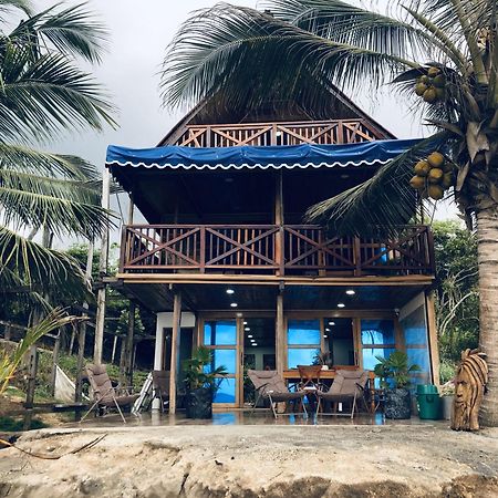The Shark Cabana Frente Al Mar Лос-Наранхос Экстерьер фото